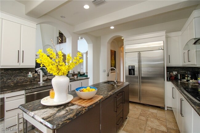 Building Photo - 1412 Hemingway Pl