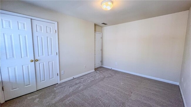 Building Photo - 11065 Brunson Dr