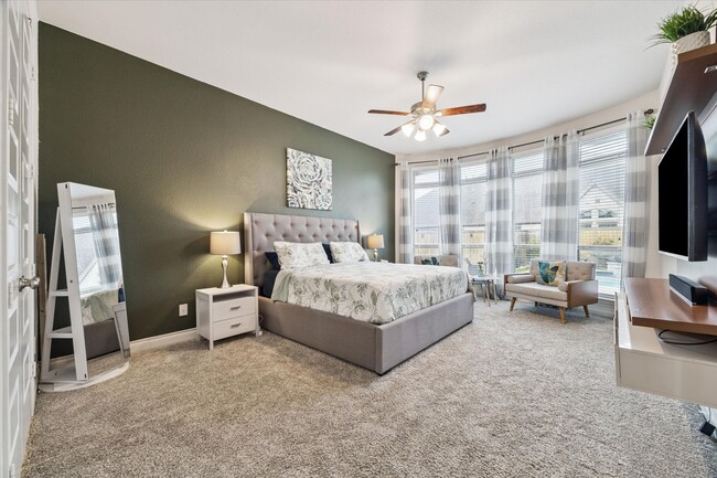 Building Photo - 1307 Hackberry Heights Dr