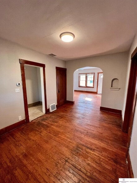 Building Photo - 4074 Spencer St