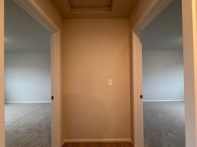 Building Photo - A Perfect Blend of New & Timeless – 4BR, 3...