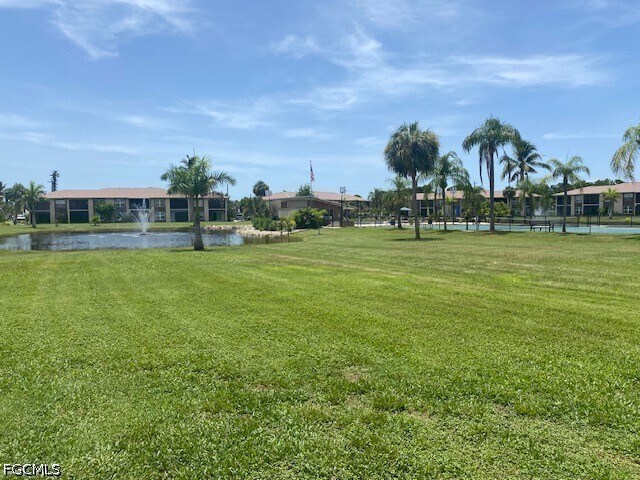 Building Photo - 16007 Davis Rd