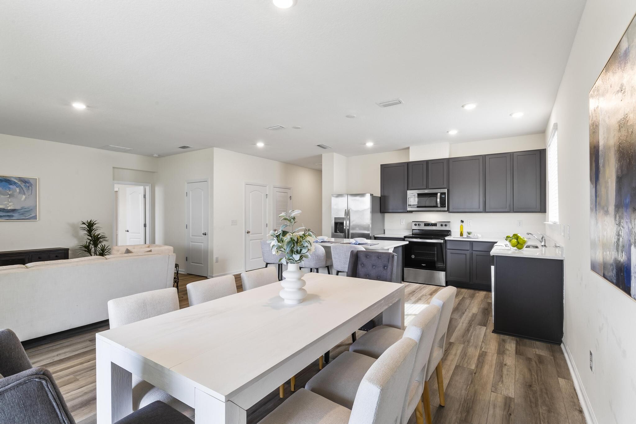 Building Photo - 85 Las Casitas Blvd