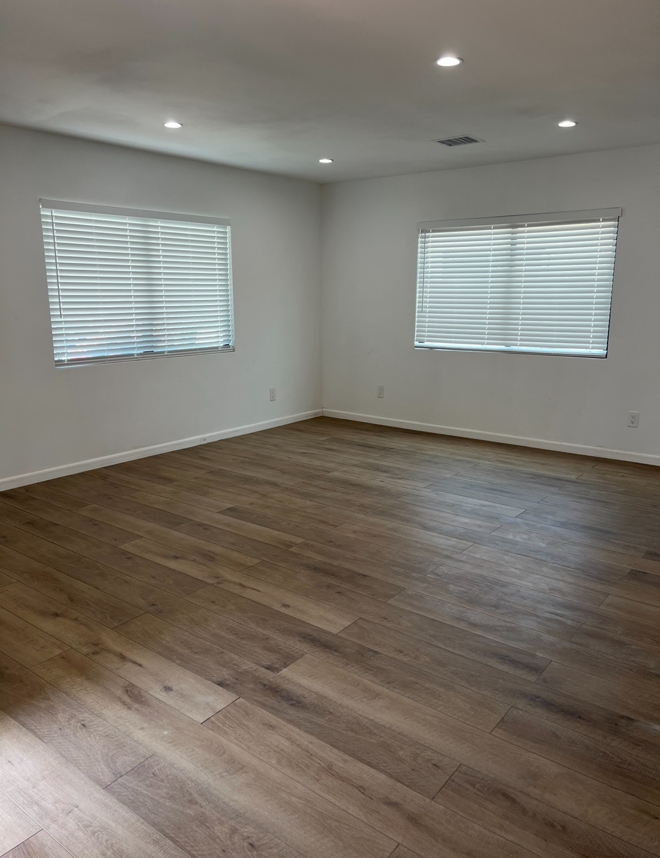 Building Photo - 11116 Meadowlark Ln