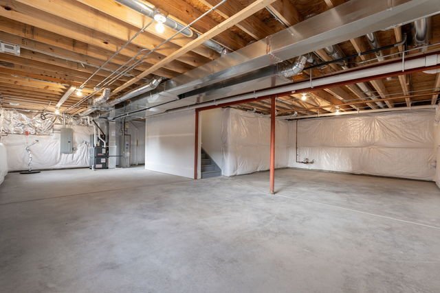 Building Photo - 14938 S Henebry Ln