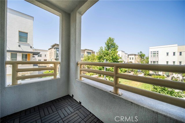 Building Photo - 134 Acamar