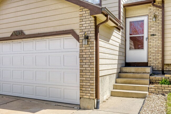 Building Photo - 6185 Wheatgrass Dr