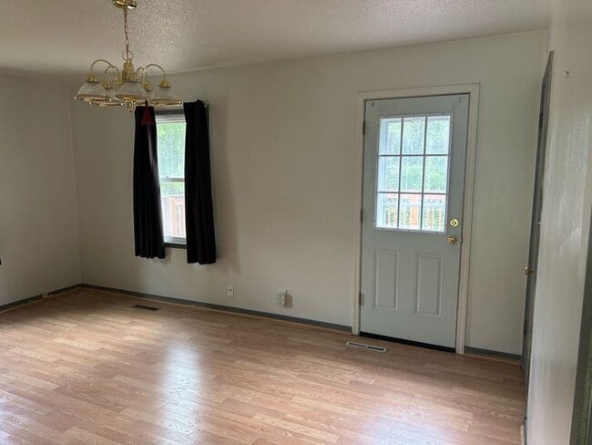 Building Photo - COMING SOON! Beautiful 4 Bedroom Home in N...