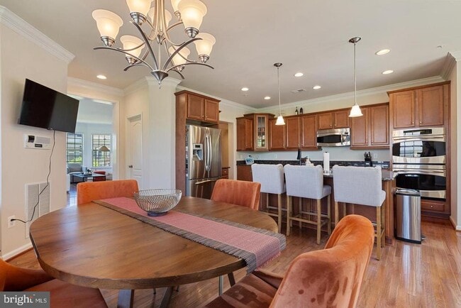 Building Photo - 500 Overlook Park Dr