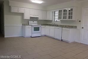 Building Photo - 1625 Gaylord Dr