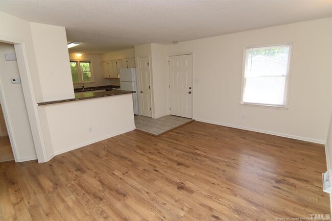 Building Photo - 6114 Deerwood Pl