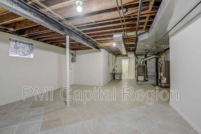 Building Photo - 5107 Bradley Blvd