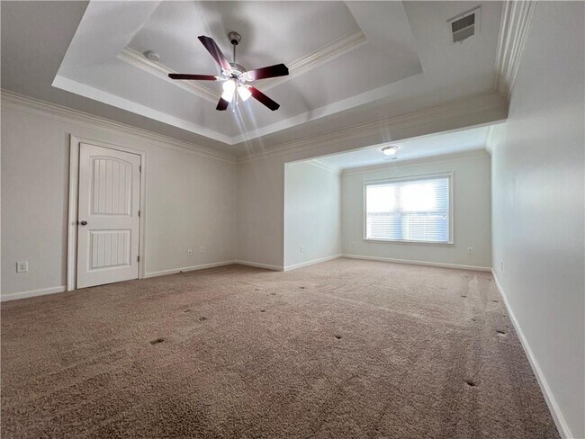 Building Photo - 5245 Bucknell Trace