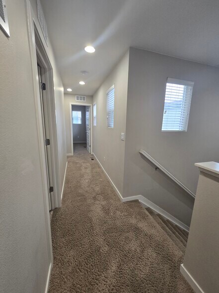 Building Photo - 9799 Dunning Cir