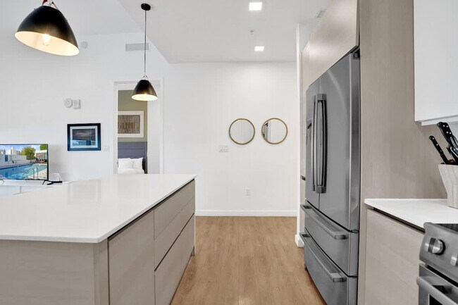 Building Photo - 1220 17th St