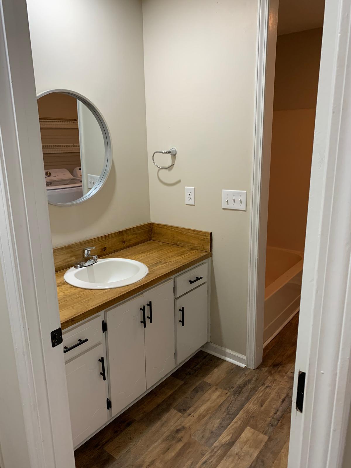 Building Photo - 286 R Sands Rd