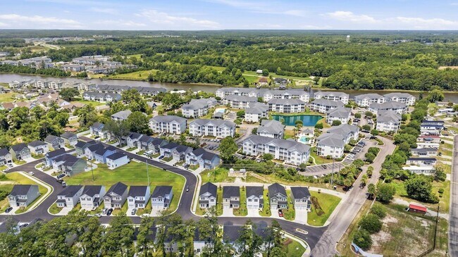 Building Photo - 605 Southwind Way