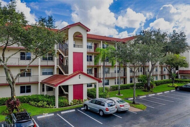 Building Photo - 12501 SW 14th St