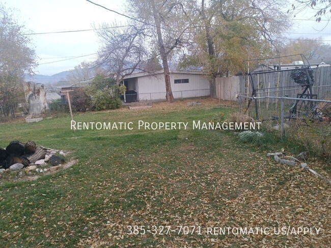 Building Photo - 6245 S 2005 W-1