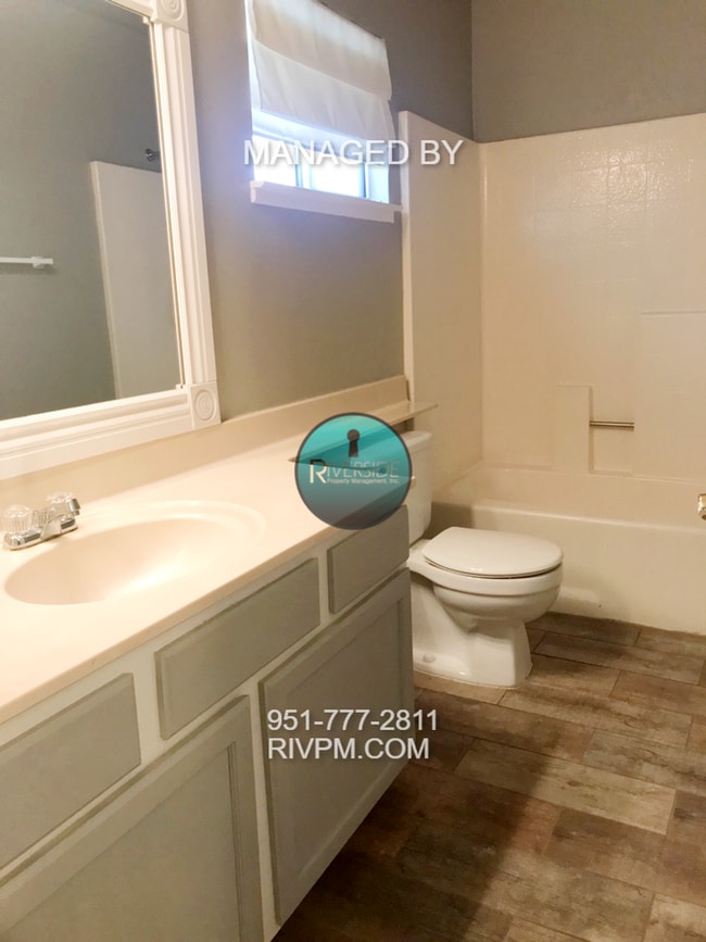 Building Photo - Stunning 2-Bedroom Moreno Valley Home – Yo...
