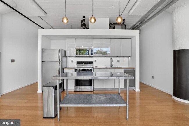 Building Photo - 1714 Memphis St