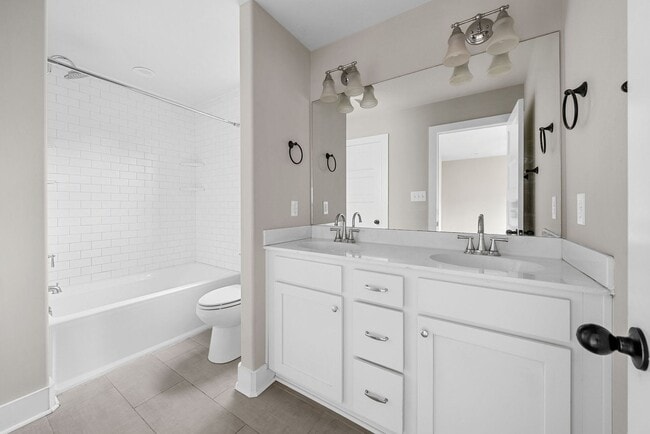 Building Photo - 4 Bedroom 2 1/2 Bath Home For Rent in Gate...