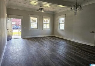 Building Photo - 1701 Ave I