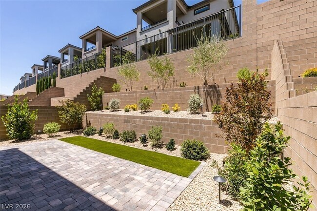 Building Photo - 1599 Pacific Baza St