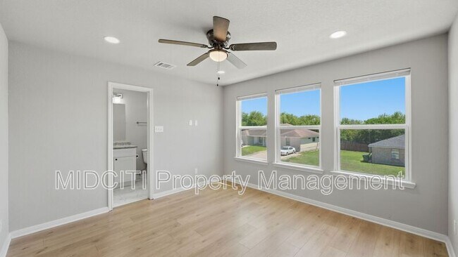 Building Photo - 7210 John Palmer Dr