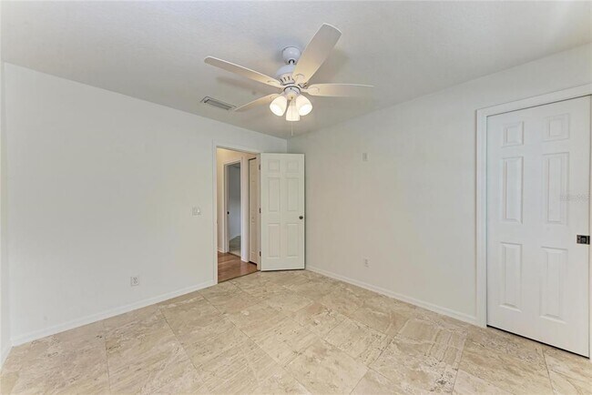 Building Photo - 3438 Branch Creek Dr