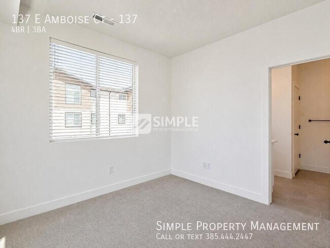 Building Photo - 137 E Amboise Ct