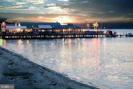 Building Photo - 6145 5th St