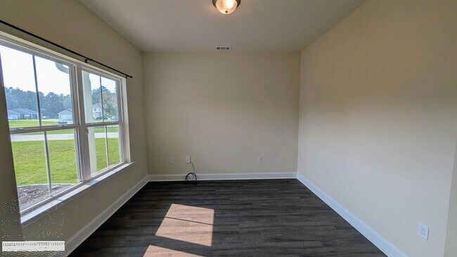 Building Photo - 708 Mill Creek Cir