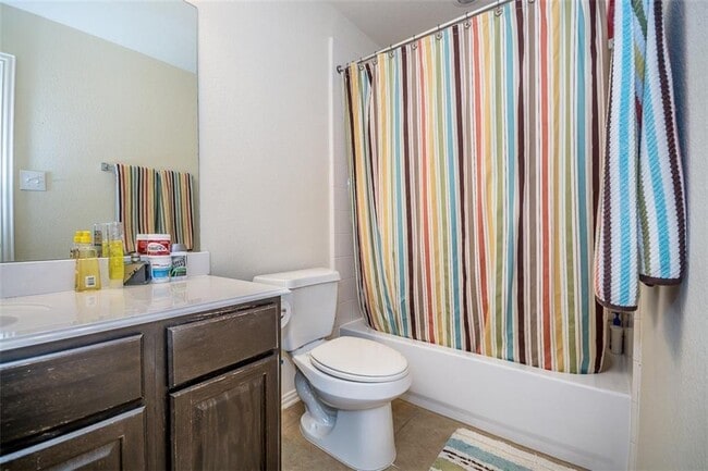 Building Photo - 10504 Bolivar Dr