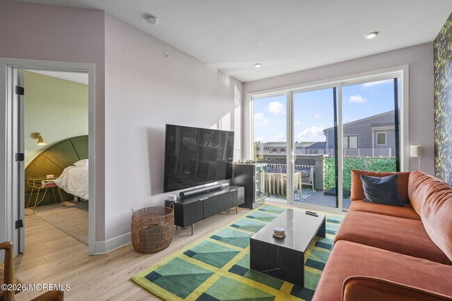 Building Photo - 300 Asbury Ave