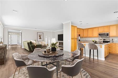 Building Photo - 1580 Turtle Creek