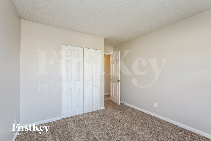 Building Photo - 5621 Wynridge Ct