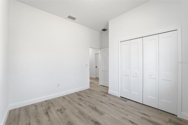 Building Photo - 4473 SW 168th Ln