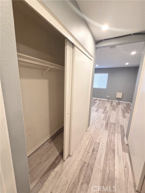 Building Photo - 327 Chestnut Ave