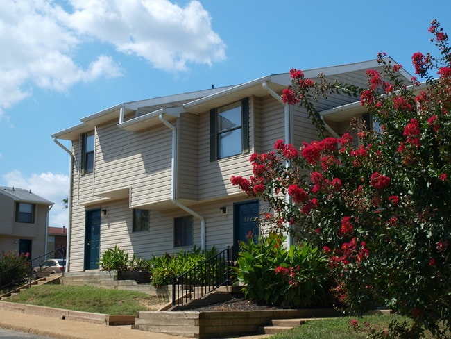 Building Photo - Richfield Place Apartments