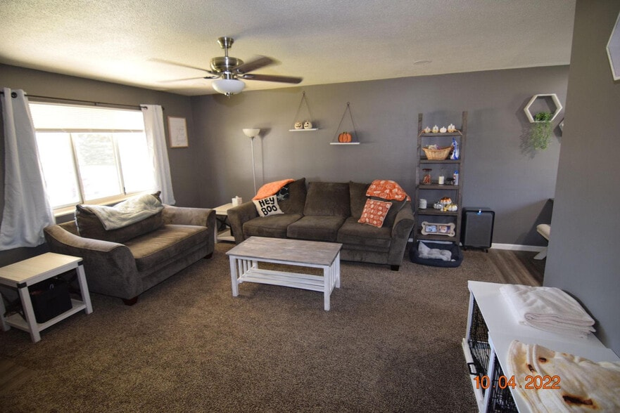 Building Photo - 408 Richard St