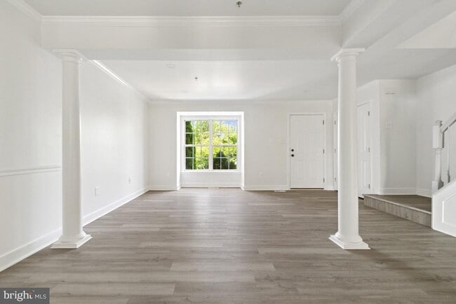 Primary Photo - 1109 Pomelo Ct