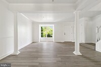 Building Photo - 1109 Pomelo Ct