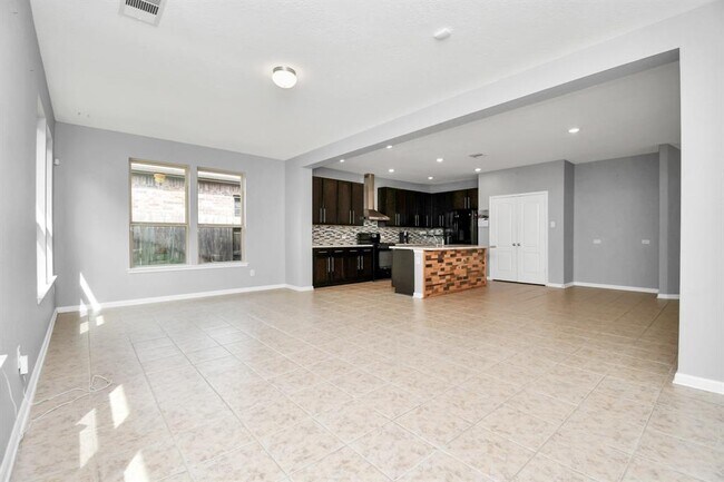 Building Photo - 14018 Harmony Ridge Trl