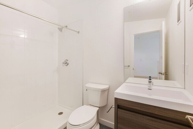 Building Photo - 41st Street Lofts