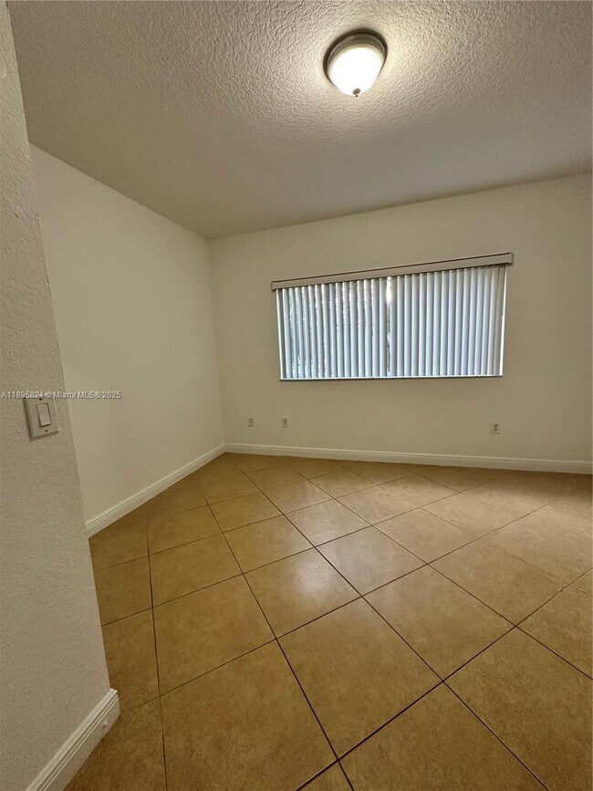 Building Photo - 10700 NW 66th St