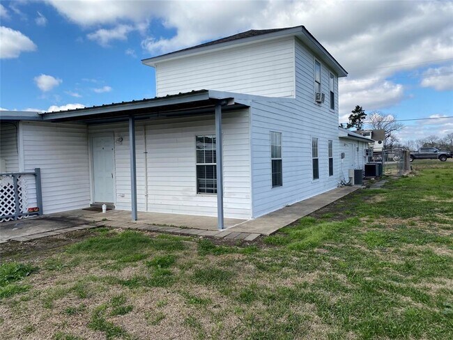 Building Photo - 6429 FM 2218 Rd