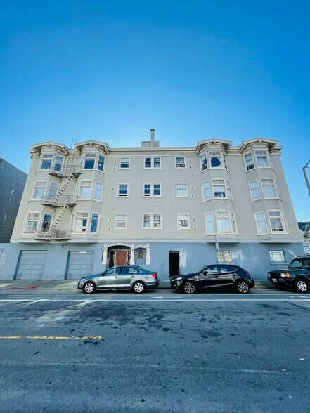 Building Photo - 1885 Golden Gate Ave