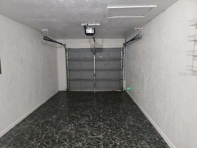 Building Photo - 504 Orange Blossom Dr