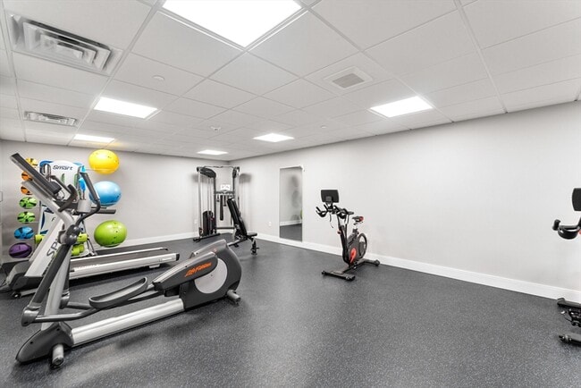 Building Photo - 1457 Tremont St